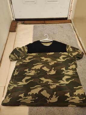 Mens Camo Short Sleeve T-Shirt